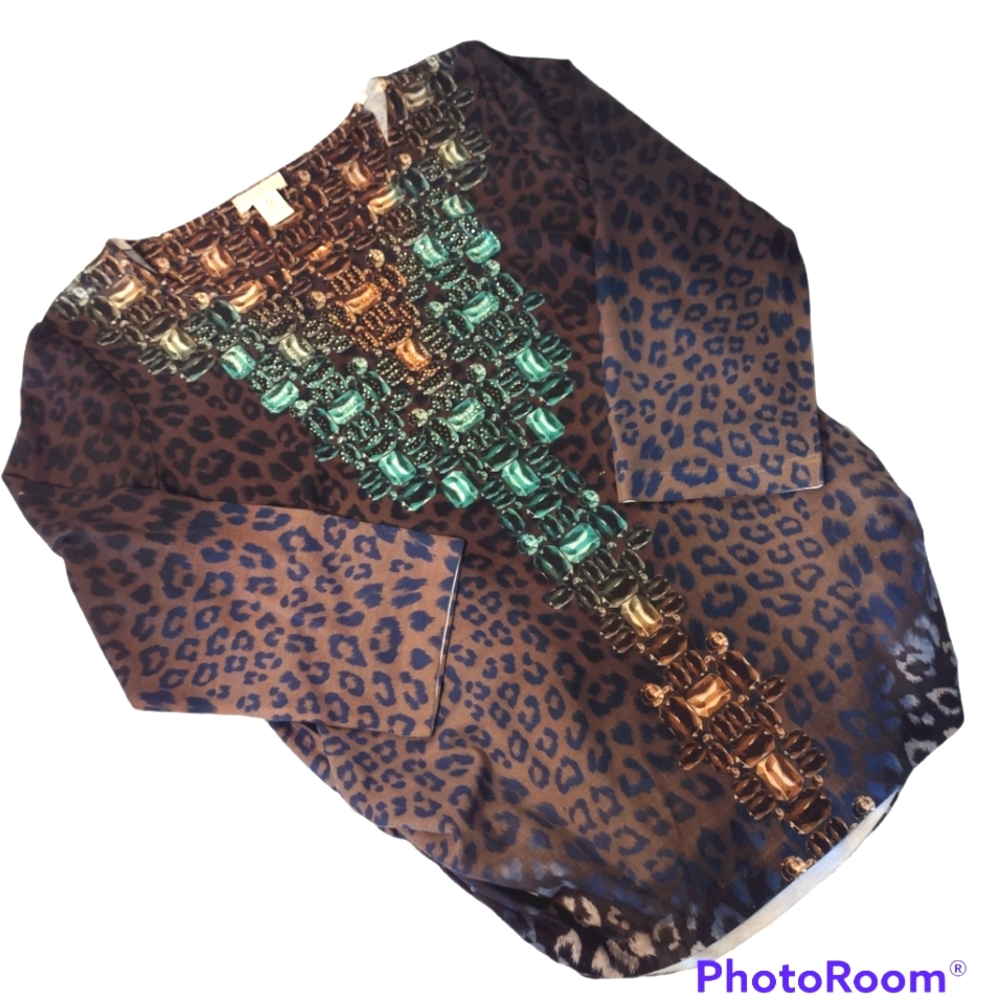 Chico's Leopard Rhinestone Top Size 0 - Picture 6 of 8